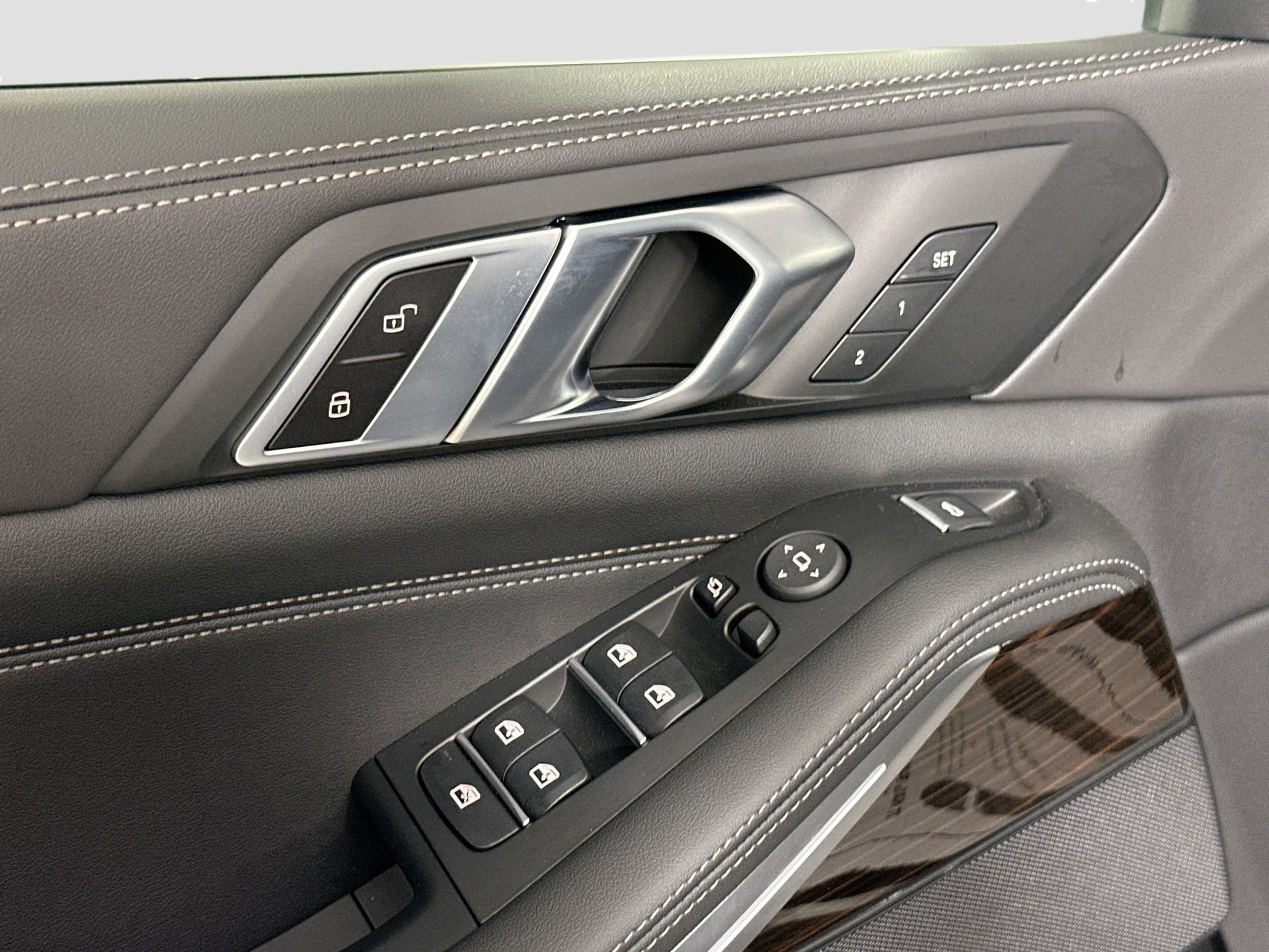 New 2026 BMW X5 sDrive40i image 18