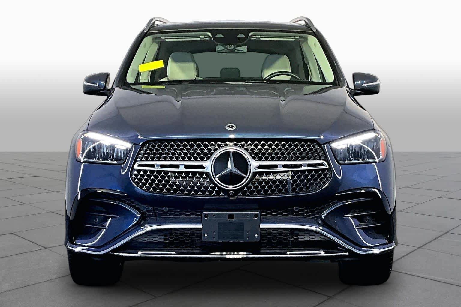 Used 2024 Mercedes-Benz GLE 350 4MATIC image 4