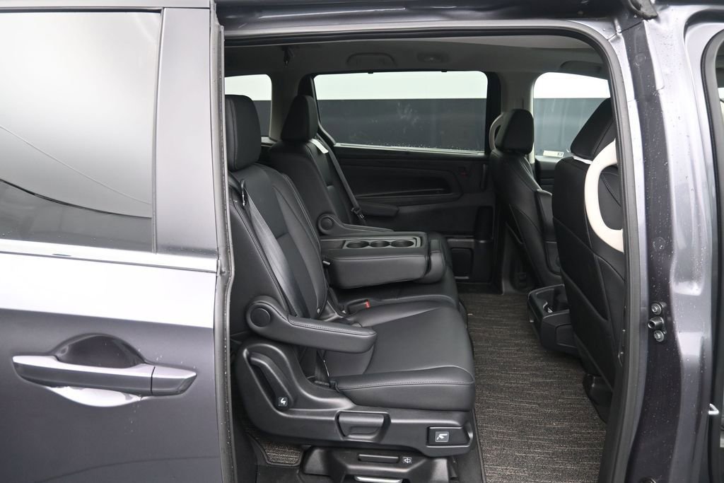 Used 2026 Honda Odyssey EX-L image 13