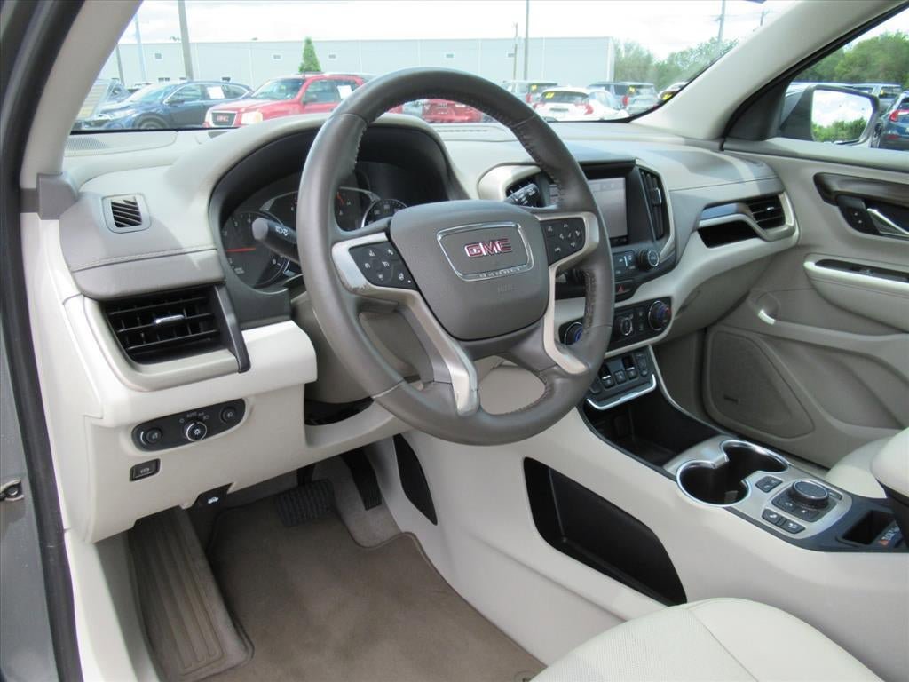 Used 2018 GMC Terrain Denali w/ Advanced Safety Package FWD image 17