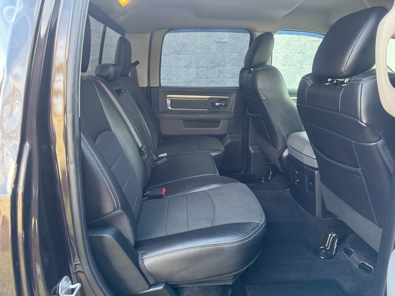 Used 2017 RAM 1500 Lone Star RWD image 23