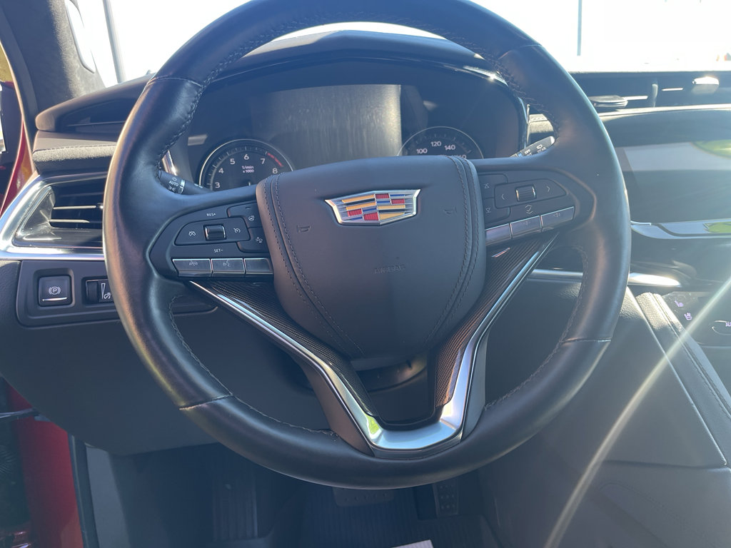 Used 2024 Cadillac XT6 Premium Luxury w/ Platinum Package image 16