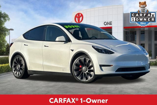 Used 2022 Tesla Model Y Performance AWD/4WD image 2
