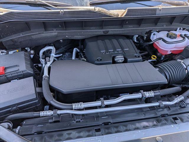 New 2026 Chevrolet Silverado 1500 Custom w/ Turbomax Blackout Package AWD/4WD image 16