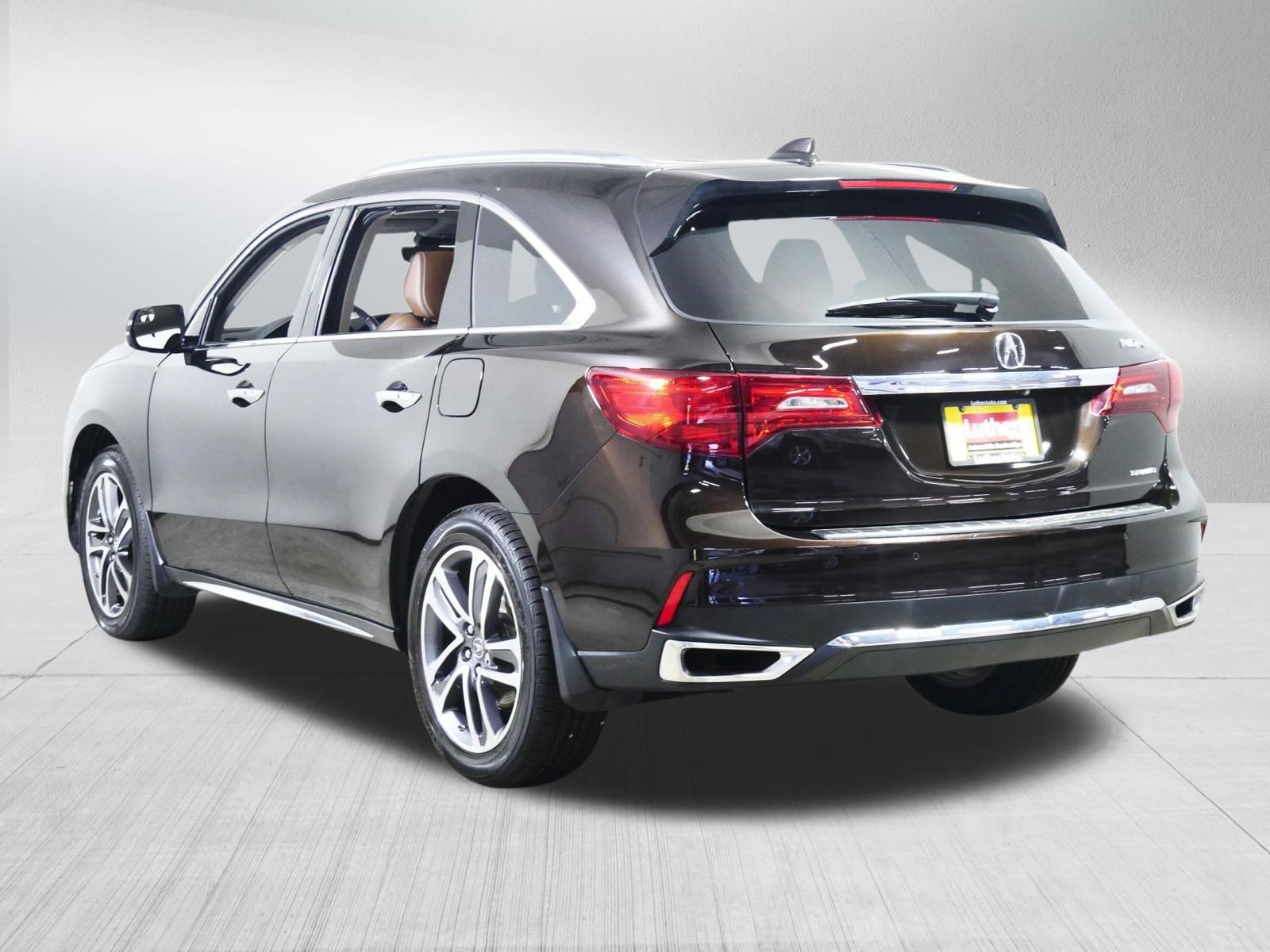 Used 2017 Acura MDX SH-AWD w/ Advance Package image 5