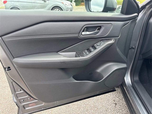 New 2026 Nissan Rogue SV image 23