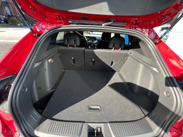 New 2026 Chevrolet Trax RS w/ Sunroof Package image 23