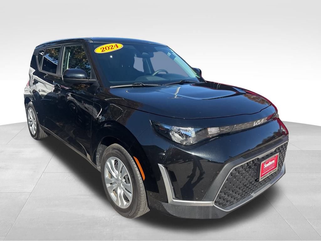 Certified 2024 Kia Soul LX image 8