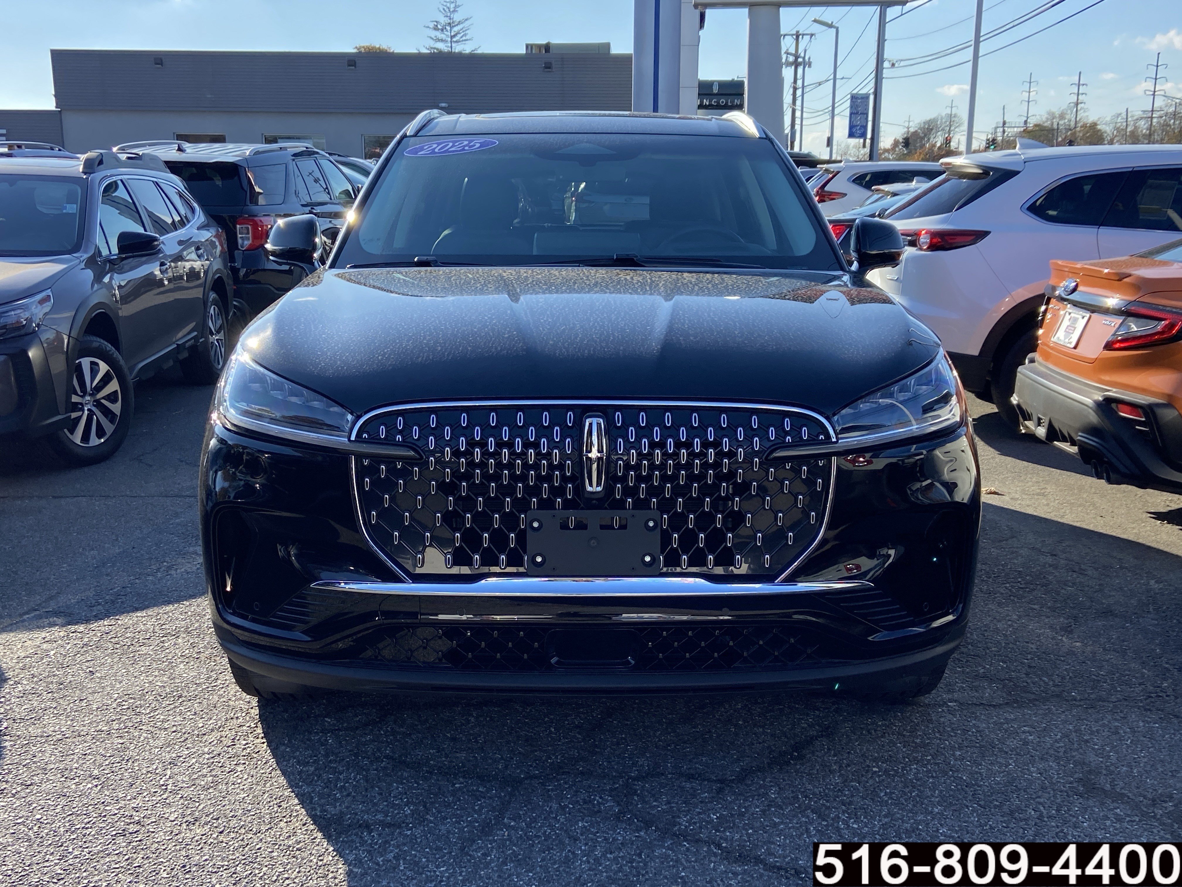 Used 2025 Lincoln Aviator AWD w/ Equipment Group 101A image 2