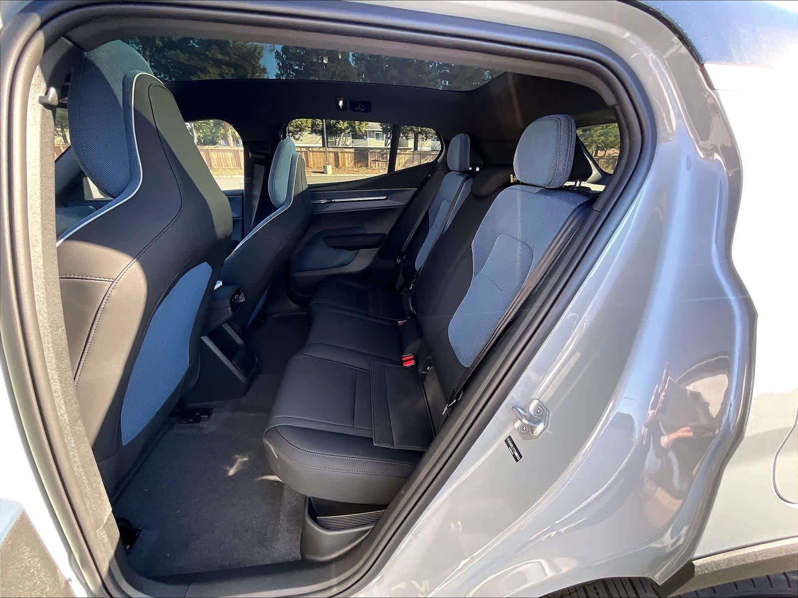 New 2026 Volvo EX30 Cross Country Ultra w/ Protection Package Premier AWD/4WD image 12