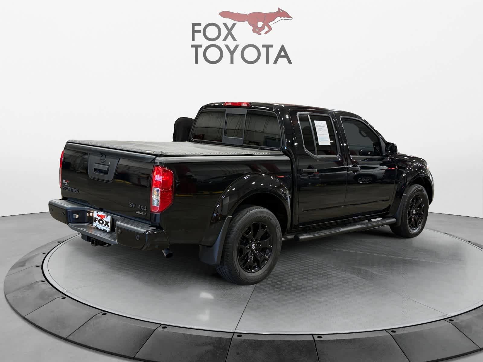 Used 2021 Nissan Frontier SV w/ Midnight Edition Floor Mats AWD/4WD image 6