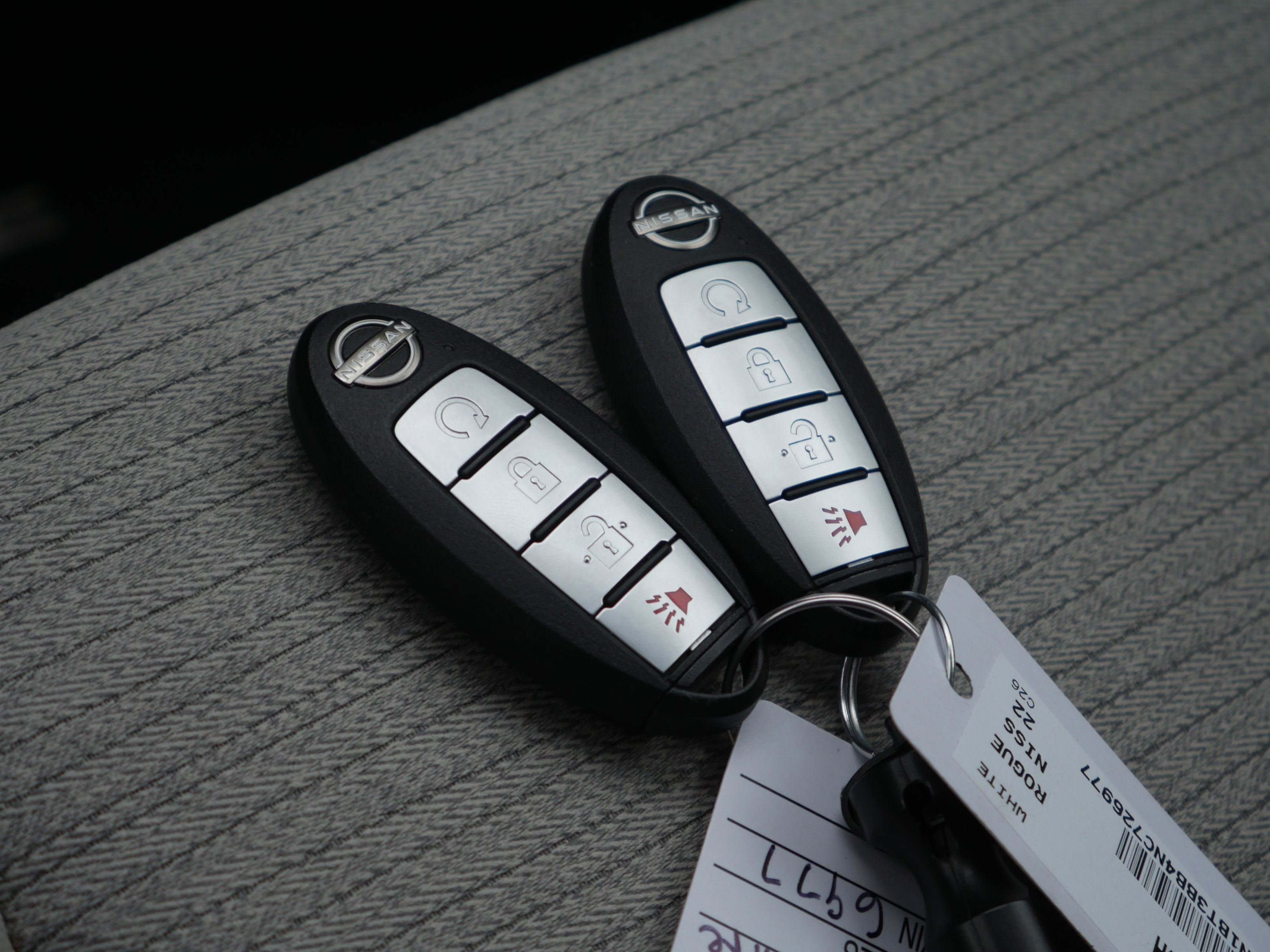 Certified 2022 Nissan Rogue SV image 29