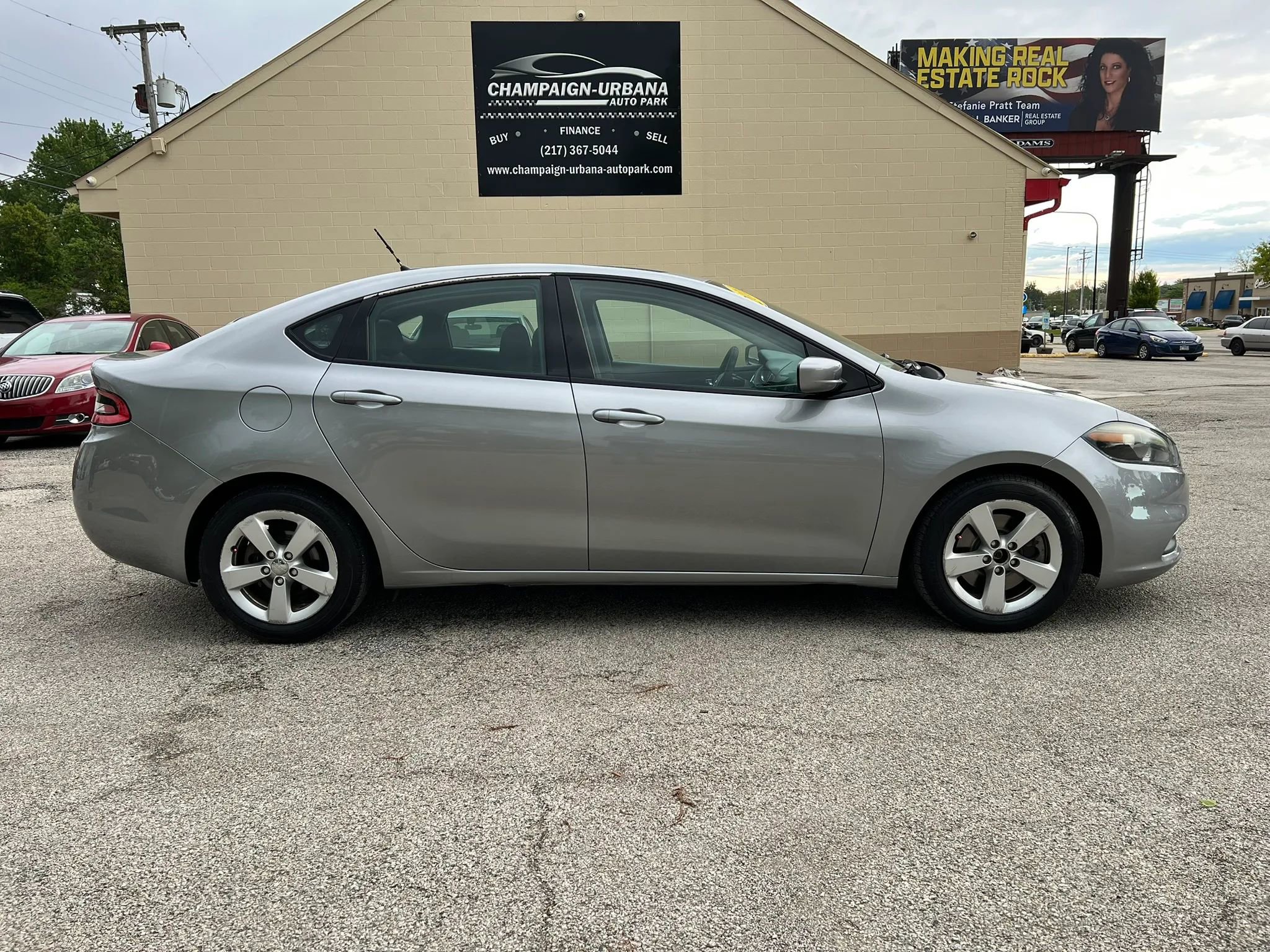 Used 2015 Dodge Dart SXT FWD image 8