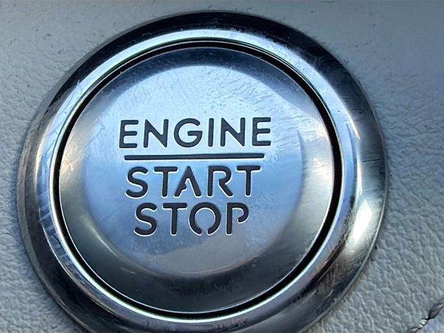 Used 2024 Lincoln Nautilus Reserve image 33