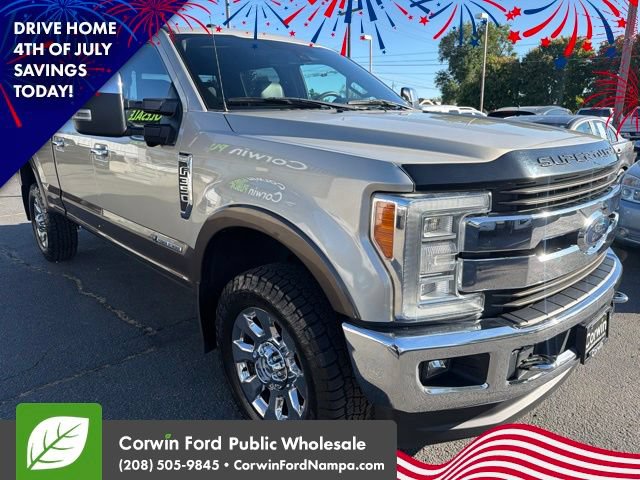 Used 2017 Ford F350 King Ranch w/ King Ranch Ultimate Package AWD/4WD image 3