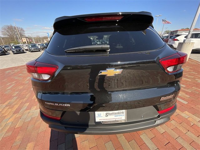 Used 2025 Chevrolet TrailBlazer LS w/ LS Convenience Package image 31