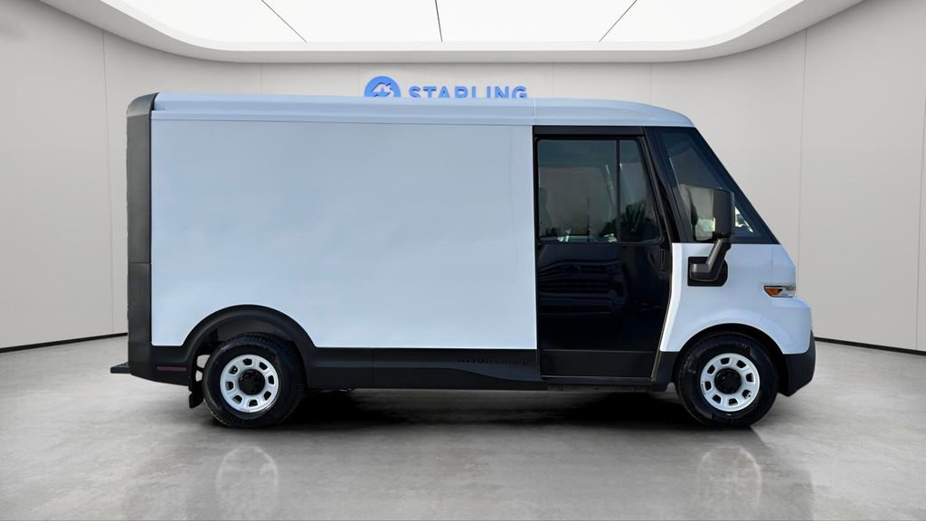 Used 2024 Chevrolet Brightdrop 400 w/ Commercial Equipment Package AWD/4WD image 11