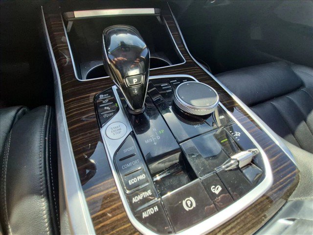 Used 2020 BMW X7 xDrive40i w/ Premium Package AWD/4WD image 10