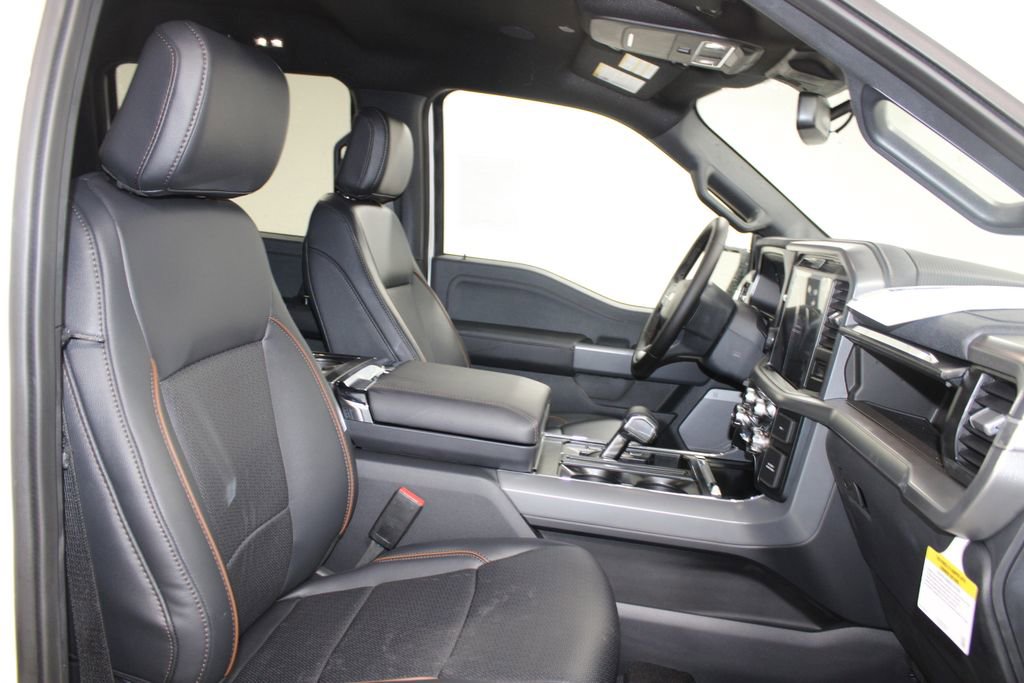 New 2025 Ford F150 Lariat w/ Equipment Group 502A High image 29