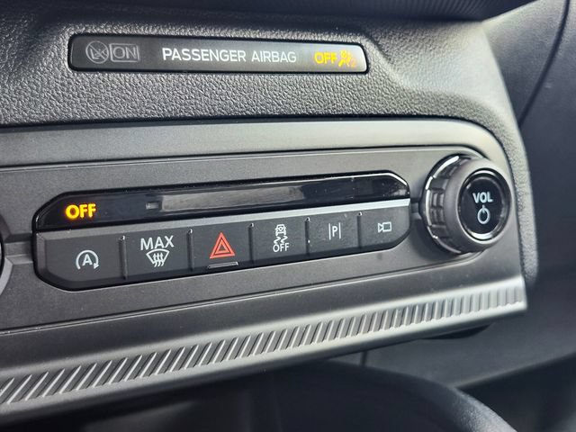 Certified 2025 Ford Bronco Sport Outer Banks w/ Outer Banks Tech Package+ AWD/4WD image 25