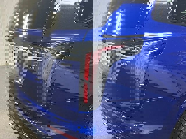 Used 2024 Cadillac XT6 Sport w/ Technology Package image 11