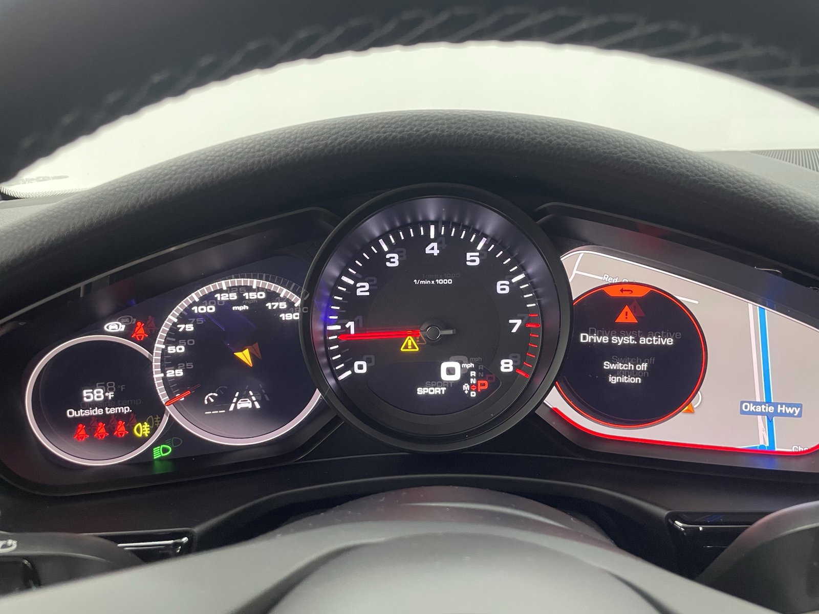 Certified 2021 Porsche Panamera image 10