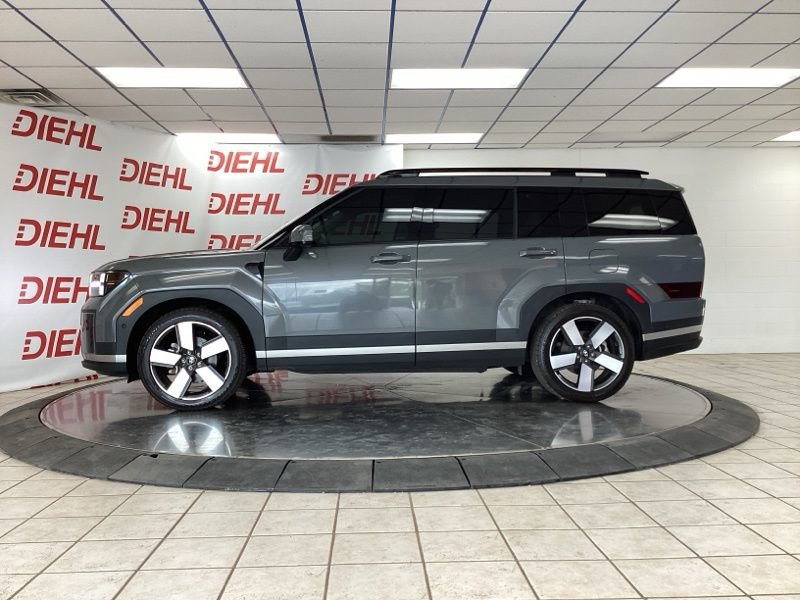 Used 2024 Hyundai Santa Fe Limited AWD/4WD image 4