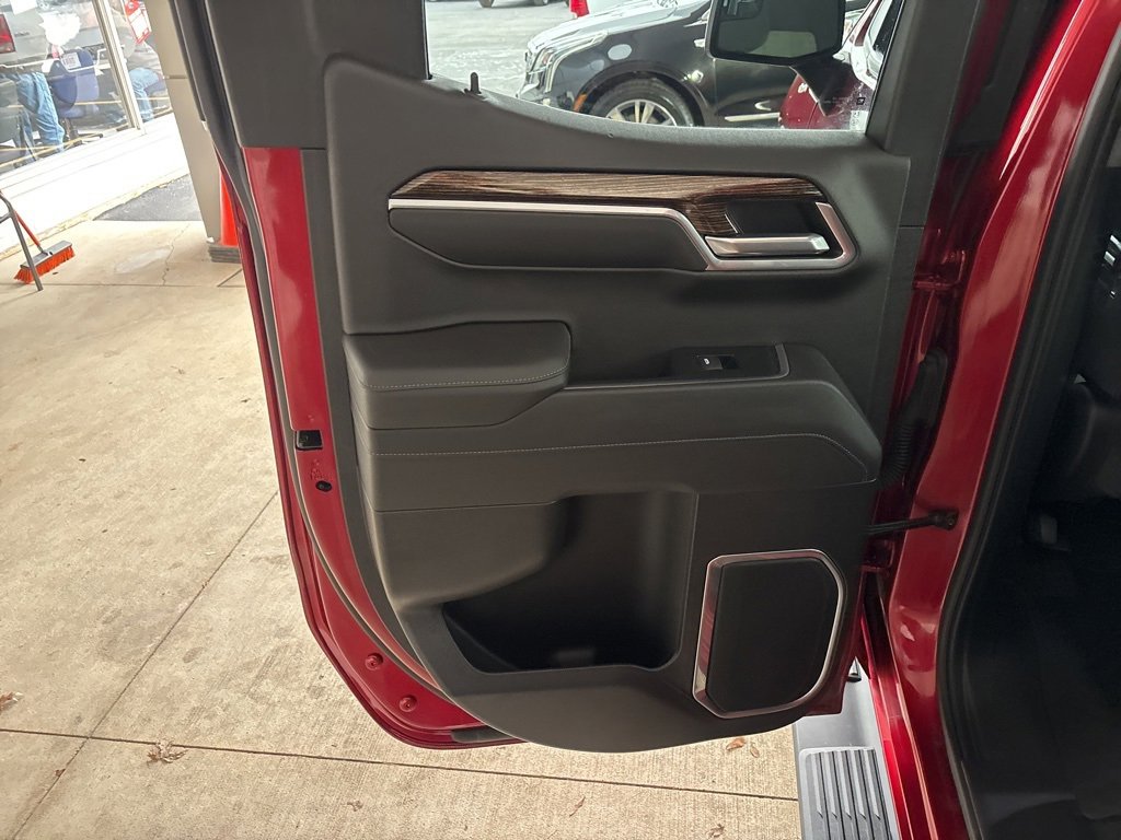 Used 2023 GMC Sierra 1500 Elevation image 20
