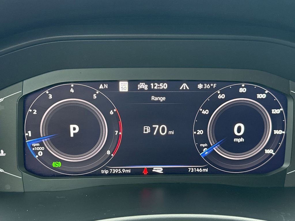 Used 2023 Volkswagen Atlas SEL R-Line image 10