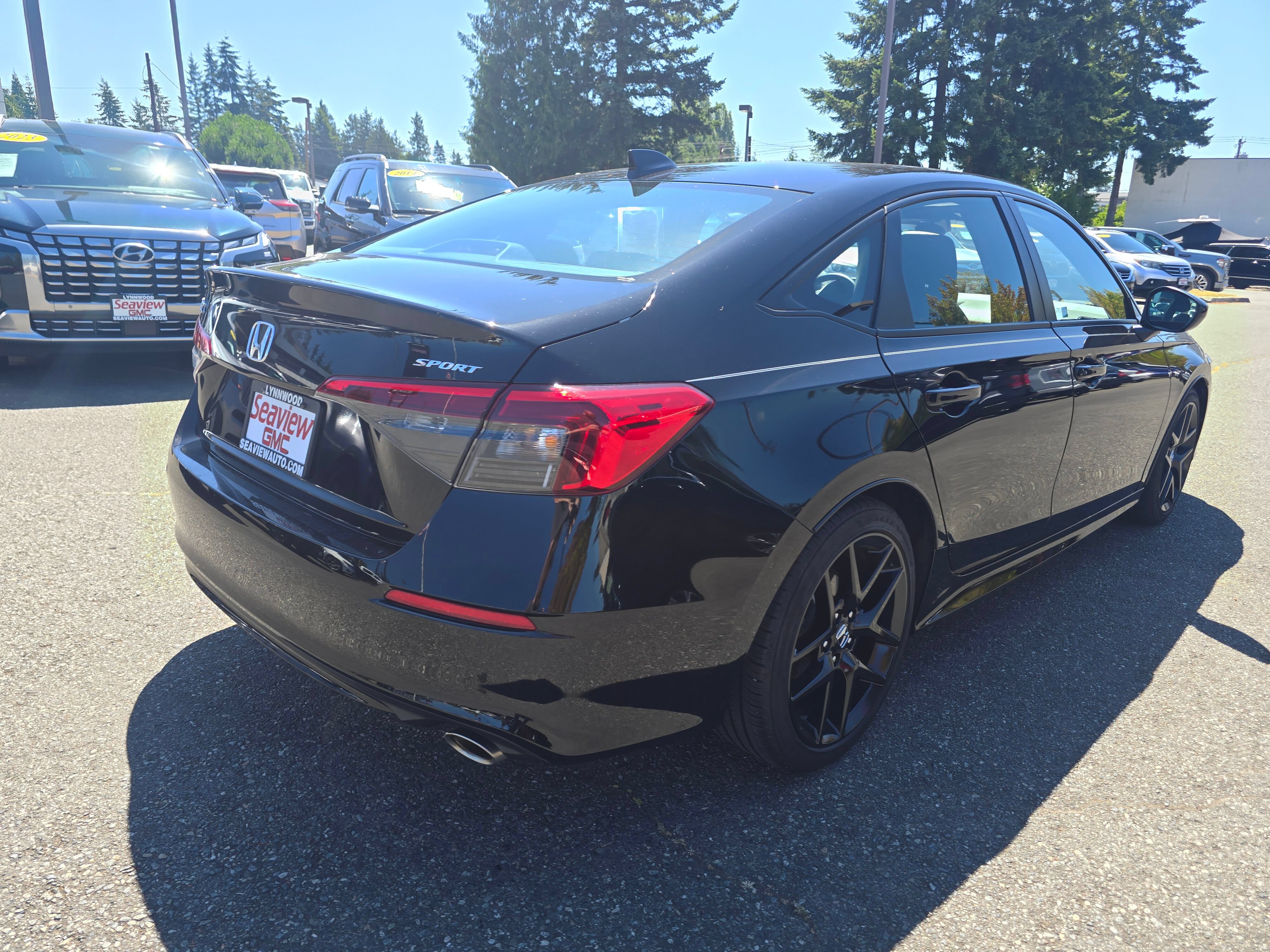 Used 2022 Honda Civic Sport image 7