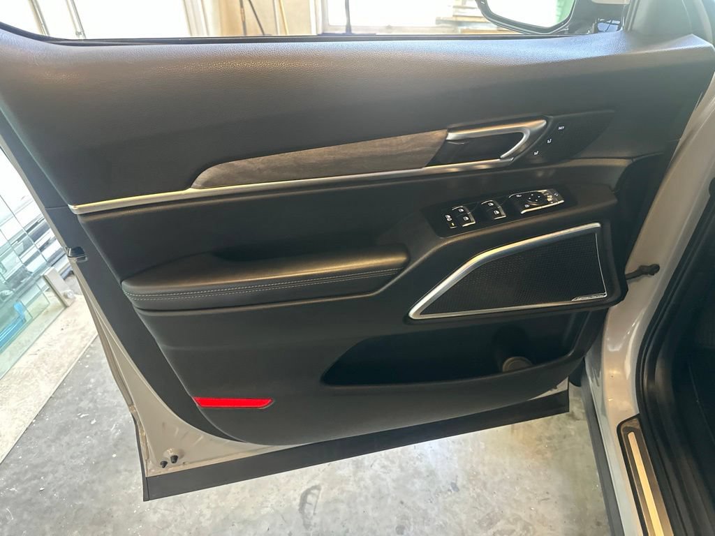 Used 2022 Kia Telluride SX w/ Nightfall Edition Package AWD/4WD image 7