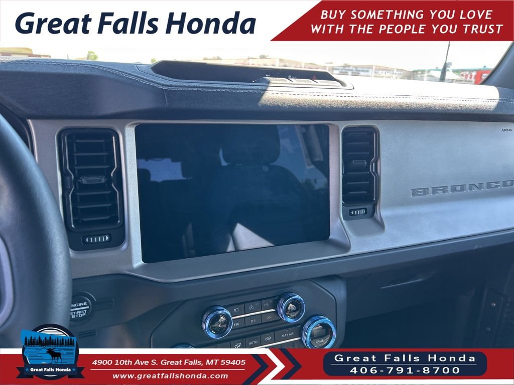 Used 2025 Ford Bronco Outer Banks AWD/4WD image 19