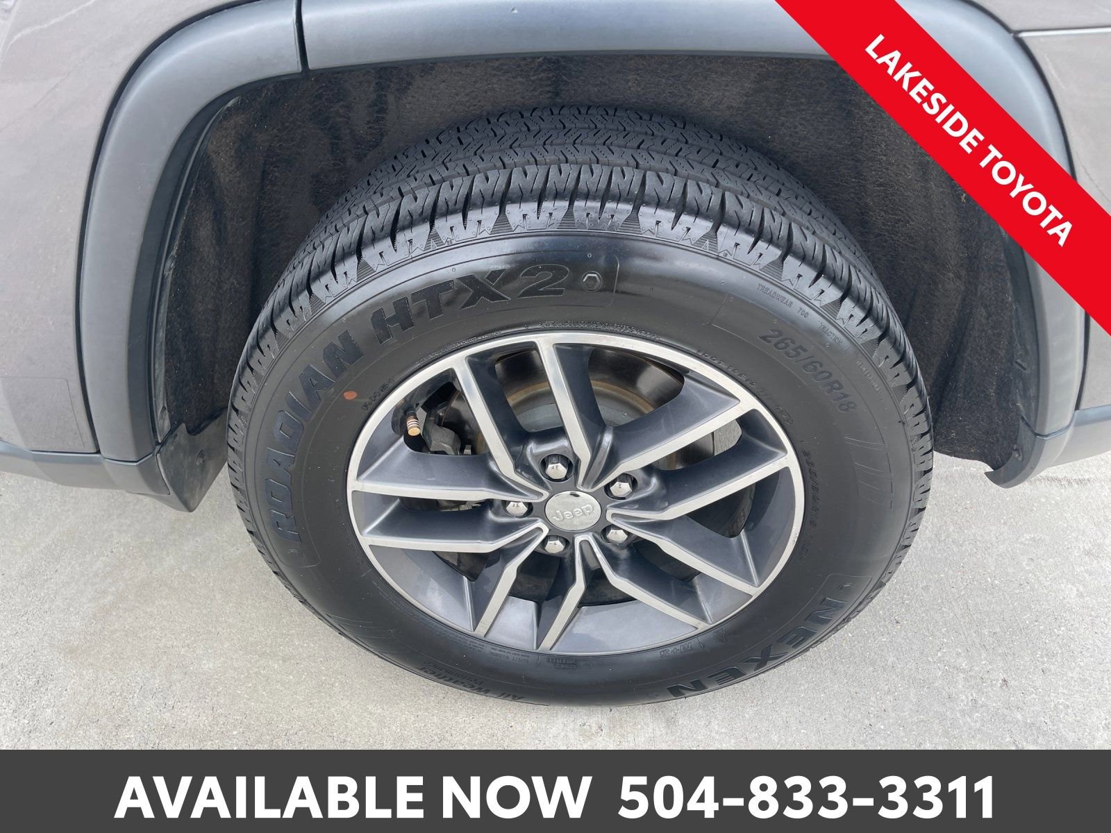 Used 2018 Jeep Grand Cherokee Limited image 12