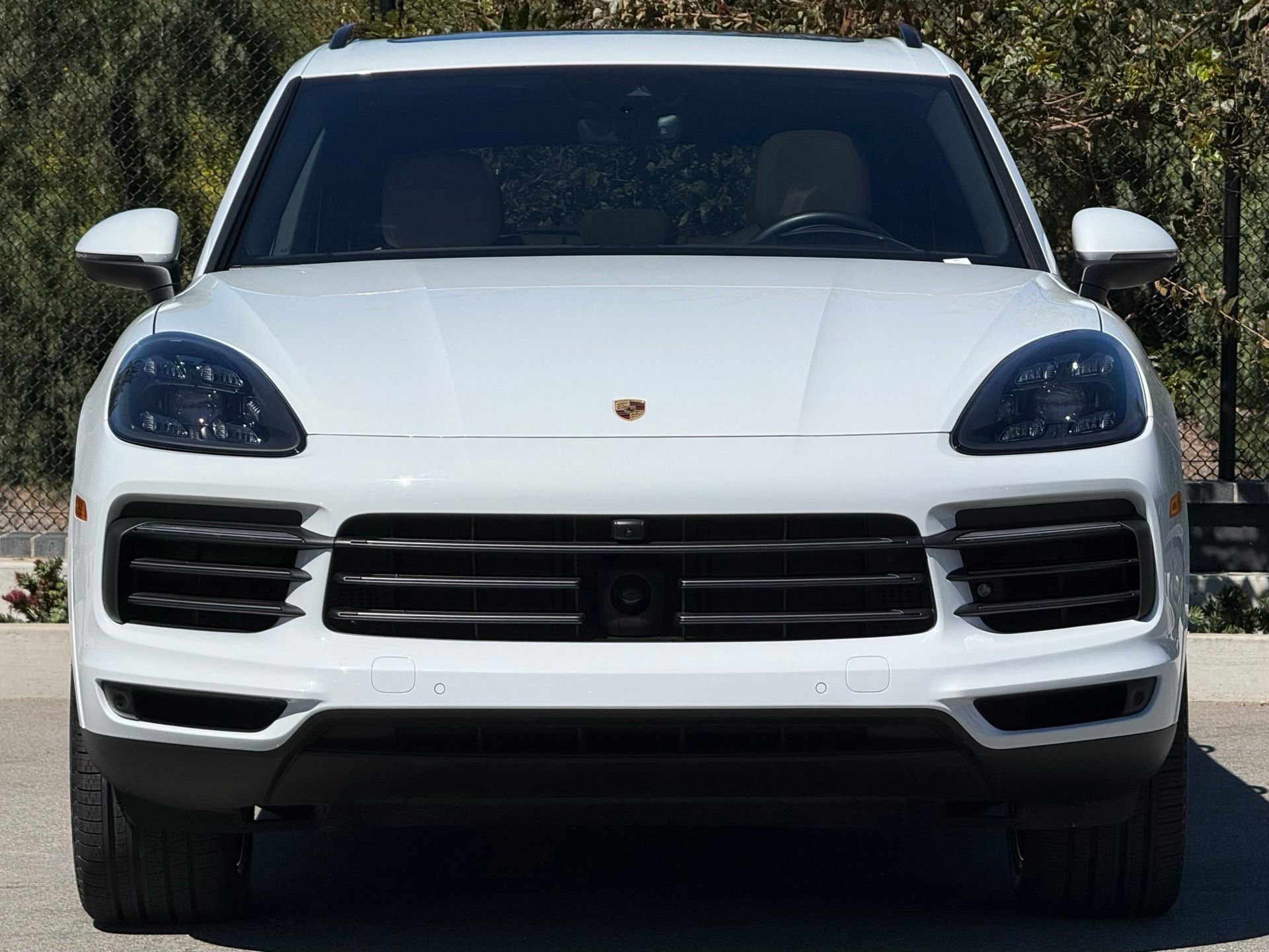 Used 2022 Porsche Cayenne Platinum Edition image 10