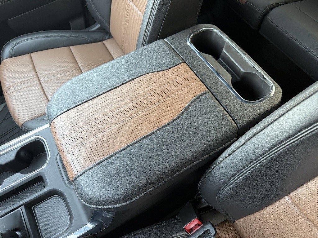 Used 2025 Chevrolet Silverado 1500 High Country w/ Technology Package image 26