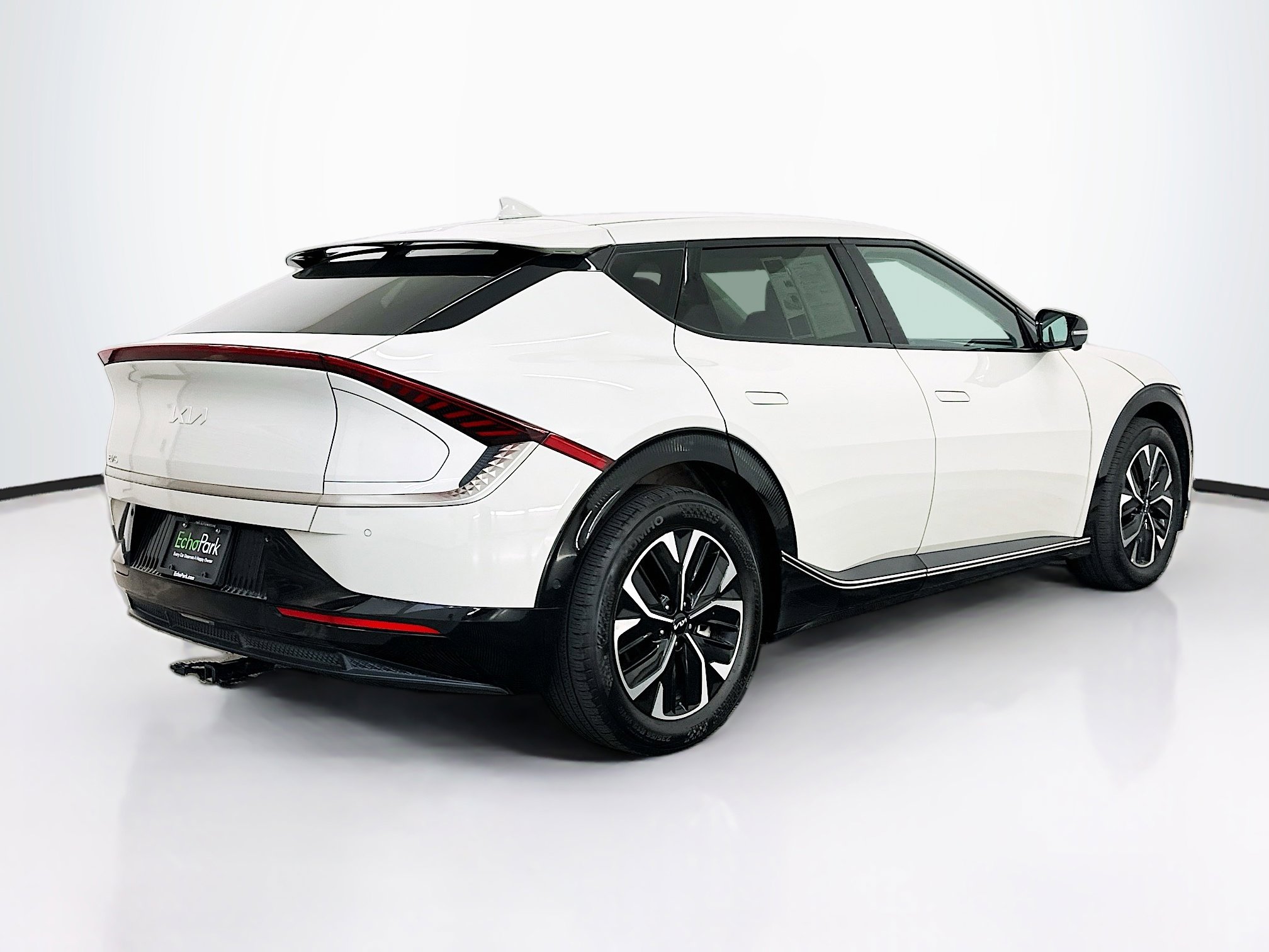 Used 2024 Kia EV6 Wind w/ Wind Technology Package AWD/4WD image 9