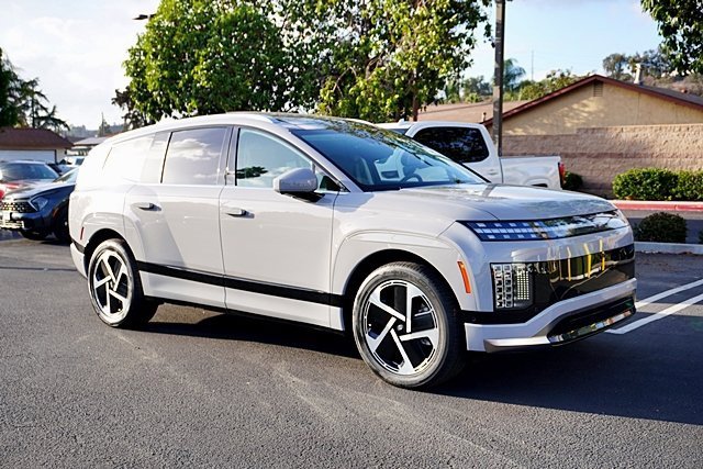 New 2026 Hyundai Ioniq 9 Calligraphy image 6