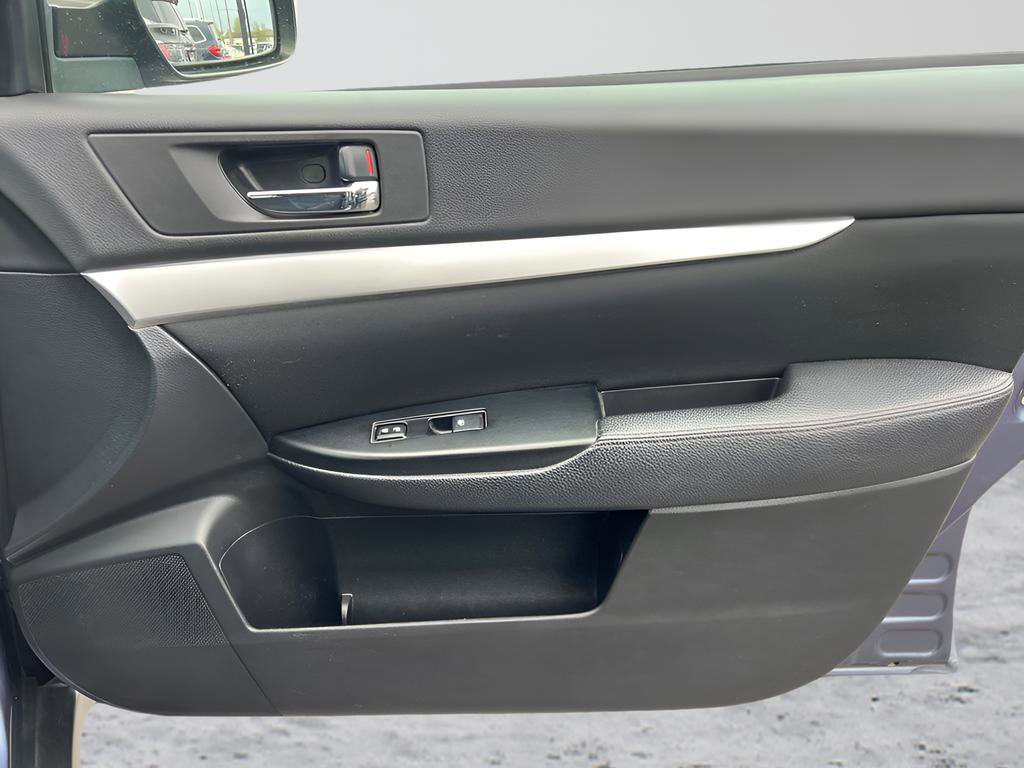 Used 2014 Subaru Outback 2.5i Premium image 28