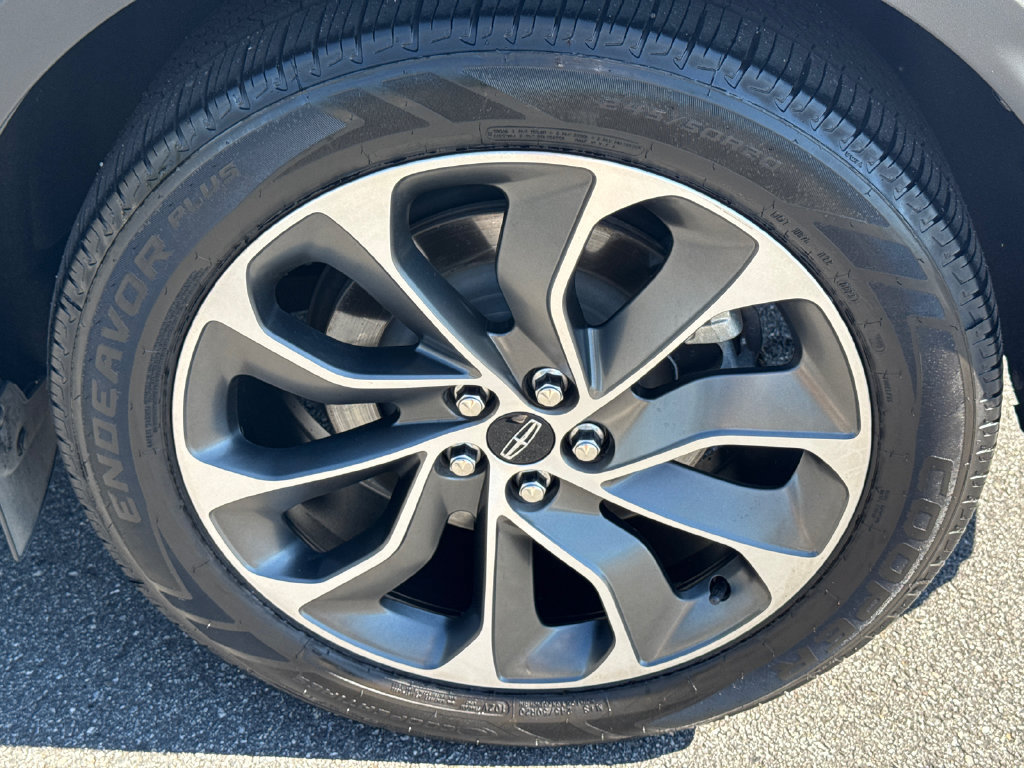 Used 2021 Lincoln Nautilus Reserve w/ Equipment Group 201A AWD/4WD image 20