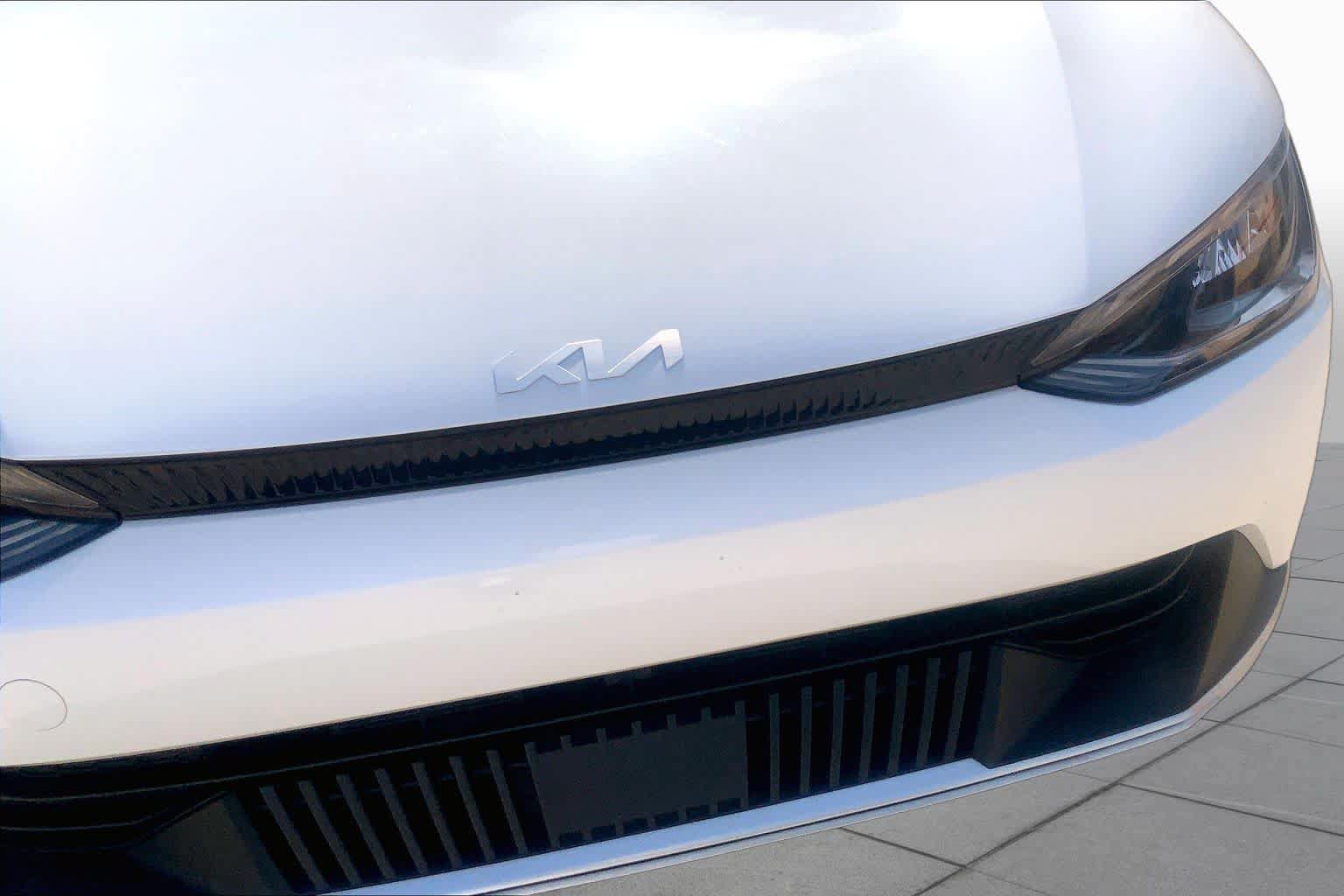 Used 2024 Kia EV6 Light RWD image 27