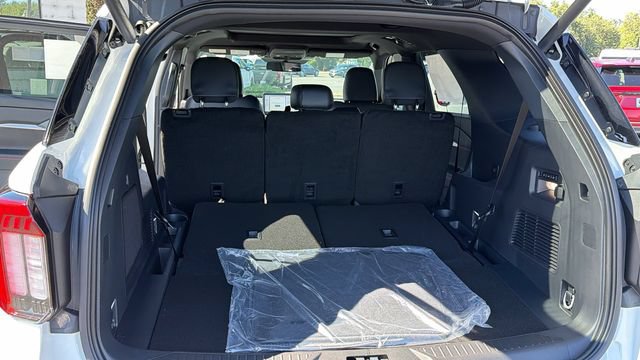 New 2026 Ford Explorer ST w/ Sun And Sound Package AWD/4WD image 13