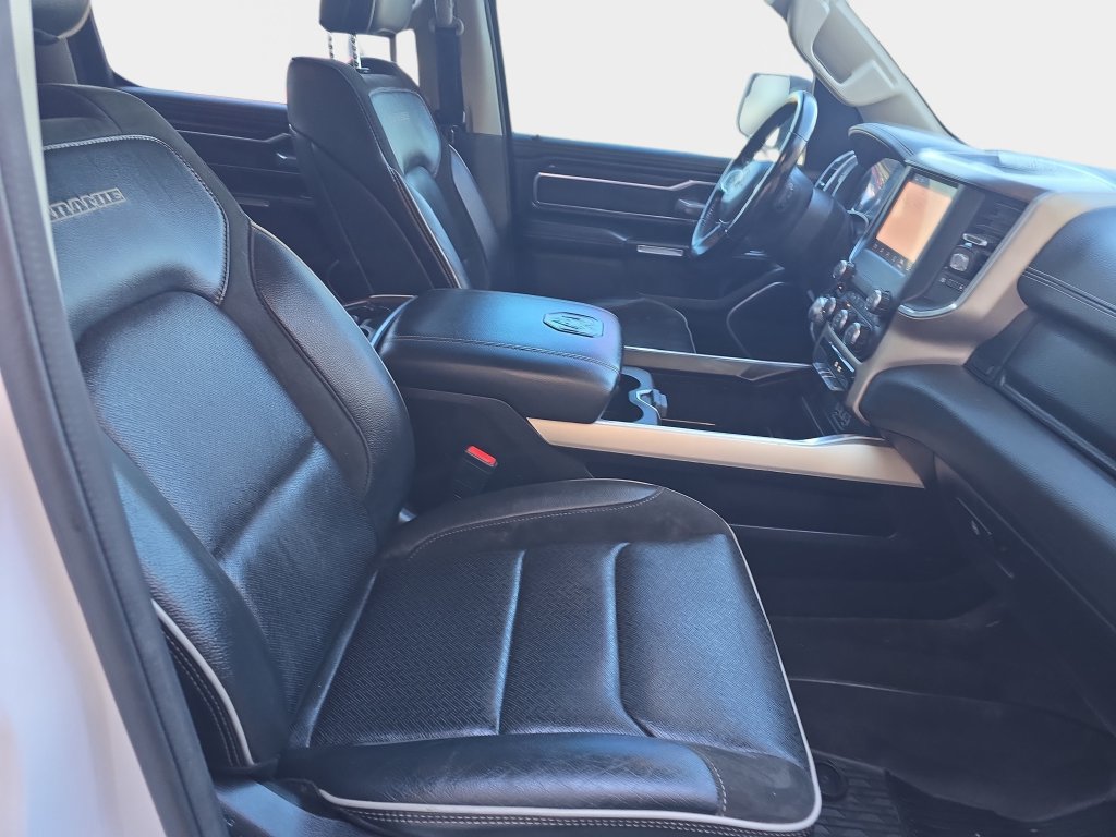 Used 2022 RAM 1500 Laramie w/ Cold Weather Group AWD/4WD image 12