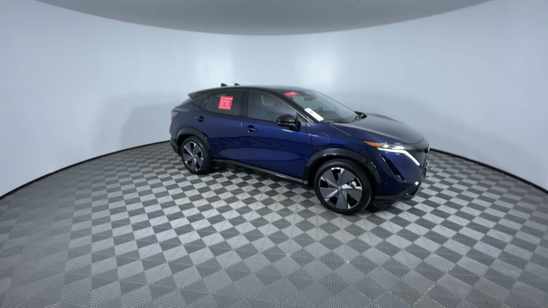 Certified 2024 Nissan Ariya AWD image 2