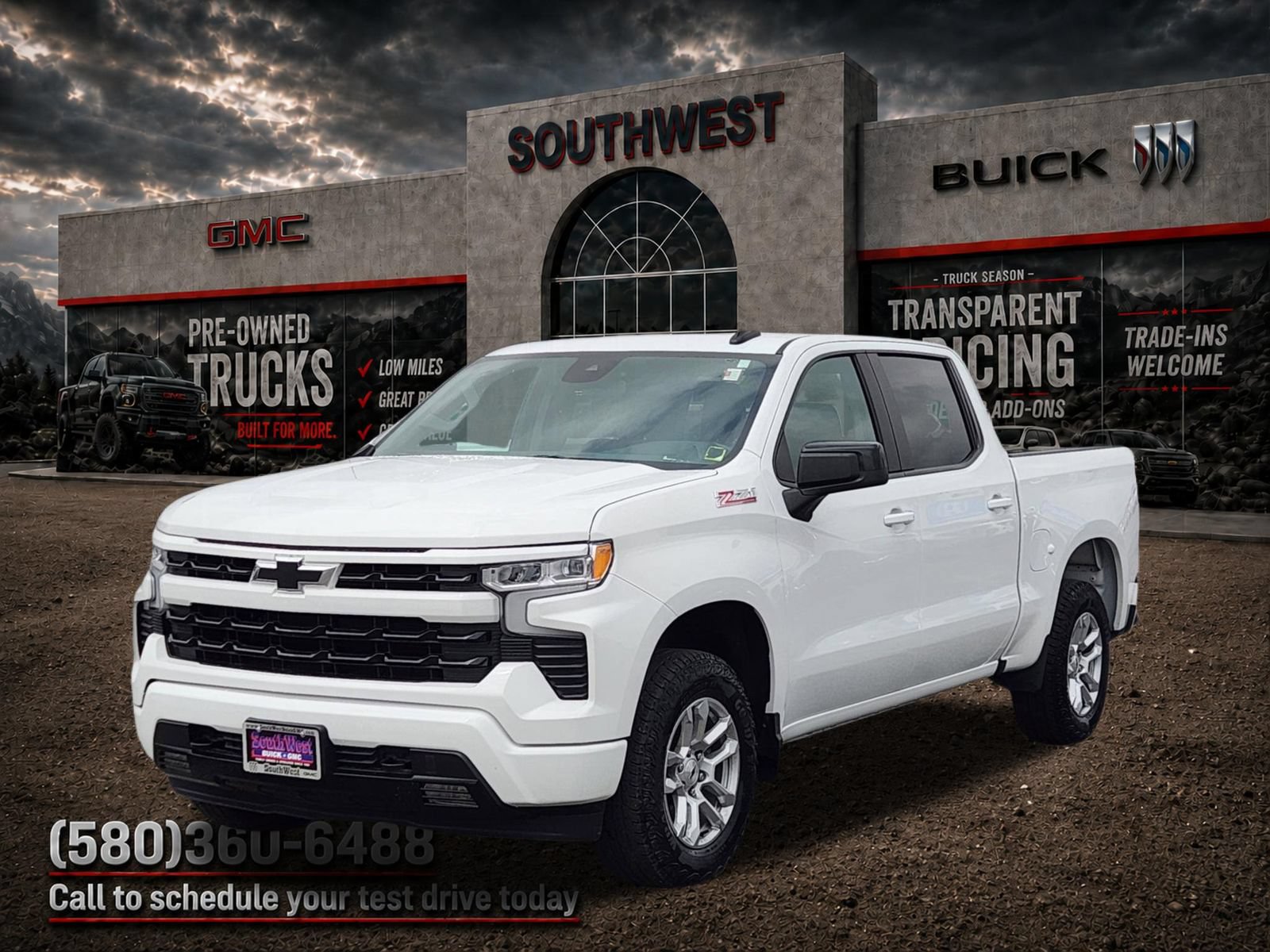 Used 2024 Chevrolet Silverado 1500 RST w/ Z71 Off-Road Package AWD/4WD image 2