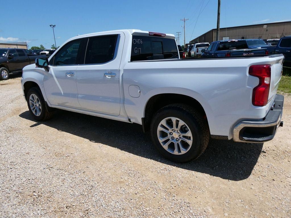 New 2026 Chevrolet Silverado 1500 LTZ w/ LTZ Premium Package AWD/4WD image 9