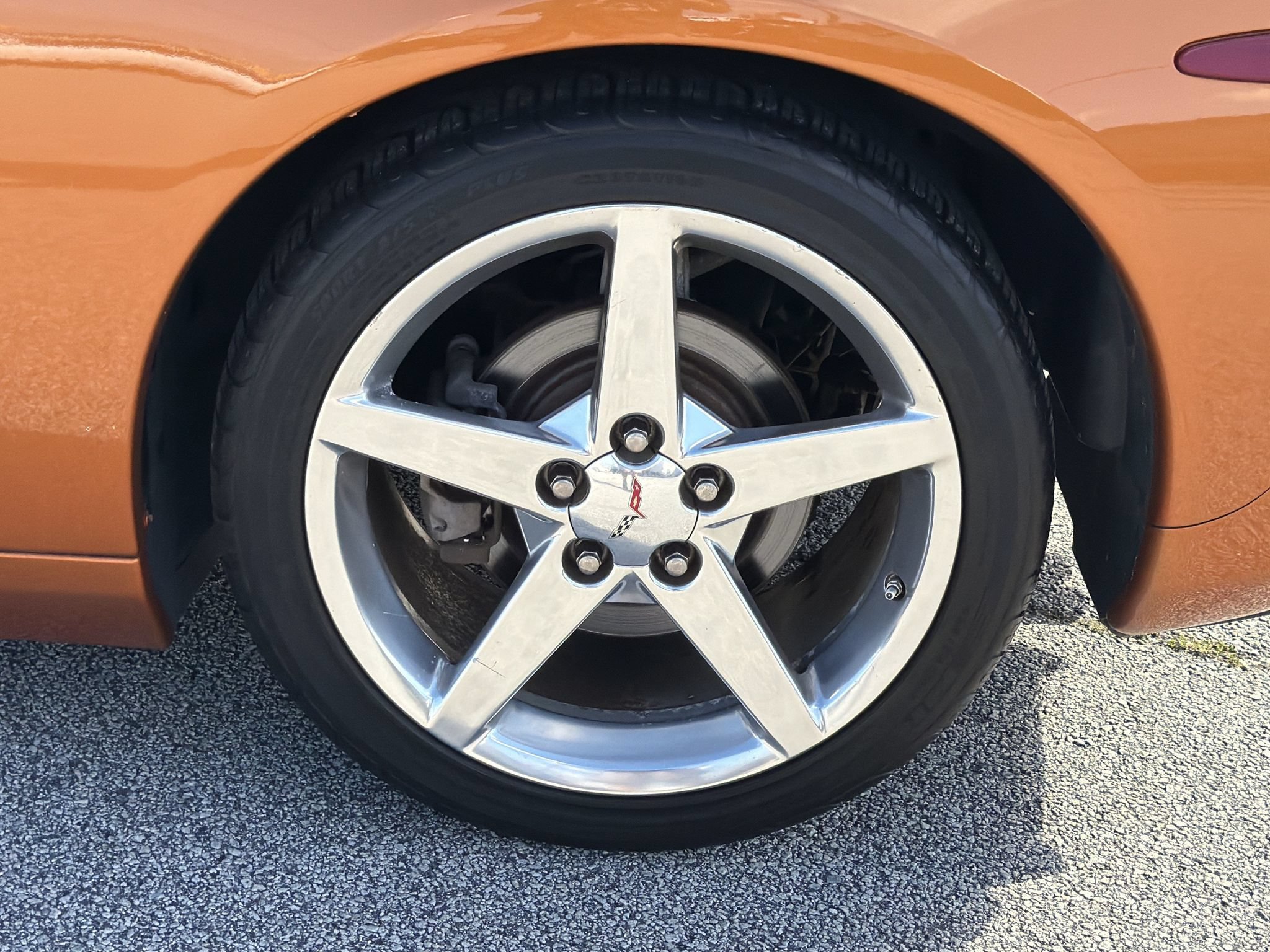 Used 2007 Chevrolet Corvette Coupe w/ Preferred Equipment Group RWD image 27