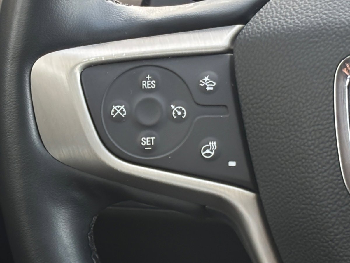 Used 2023 GMC Acadia Denali w/ Denali Ultimate Package image 11