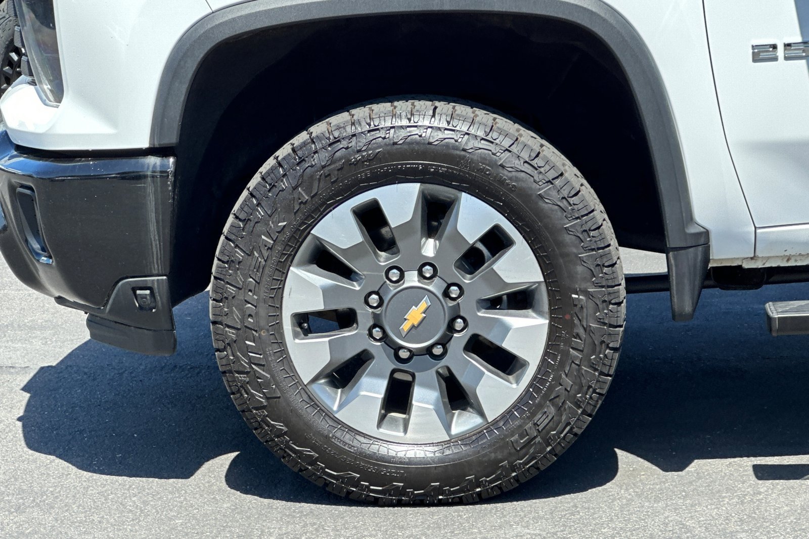 Used 2024 Chevrolet Silverado 2500 Custom w/ Custom Value Package image 24