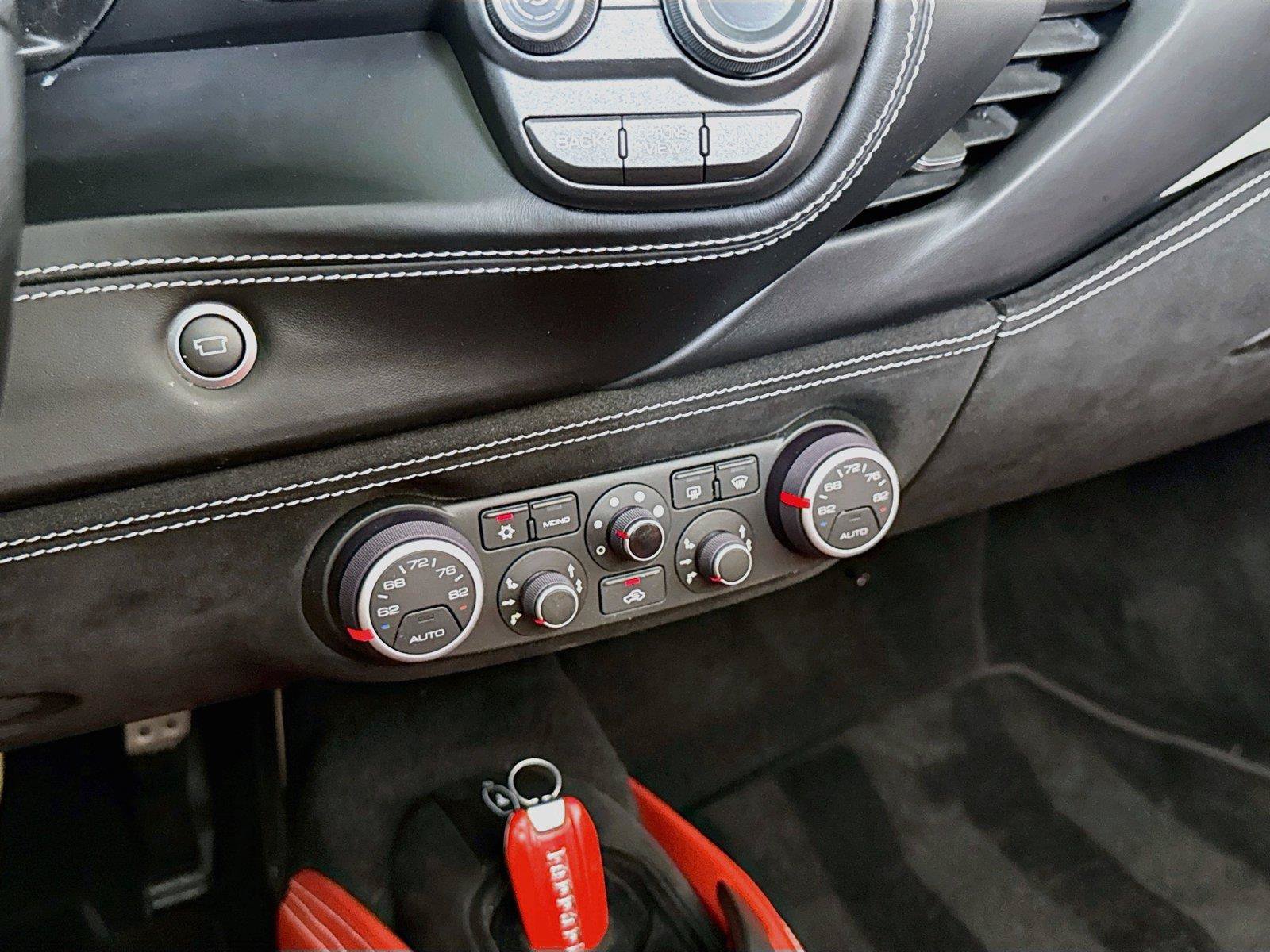 Used 2019 Ferrari 488 Spider RWD image 22
