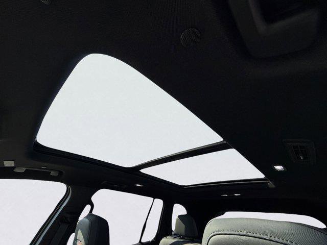New 2026 GMC Acadia AT4 w/ Luxury Package image 9